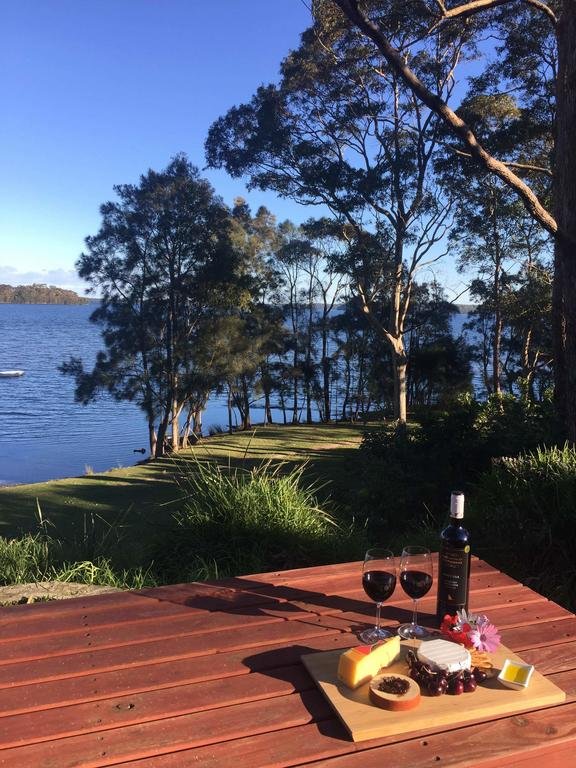 Фото The Basin Waterfront