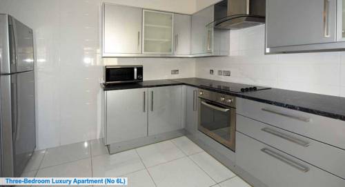 Фото Mairoza Apartments