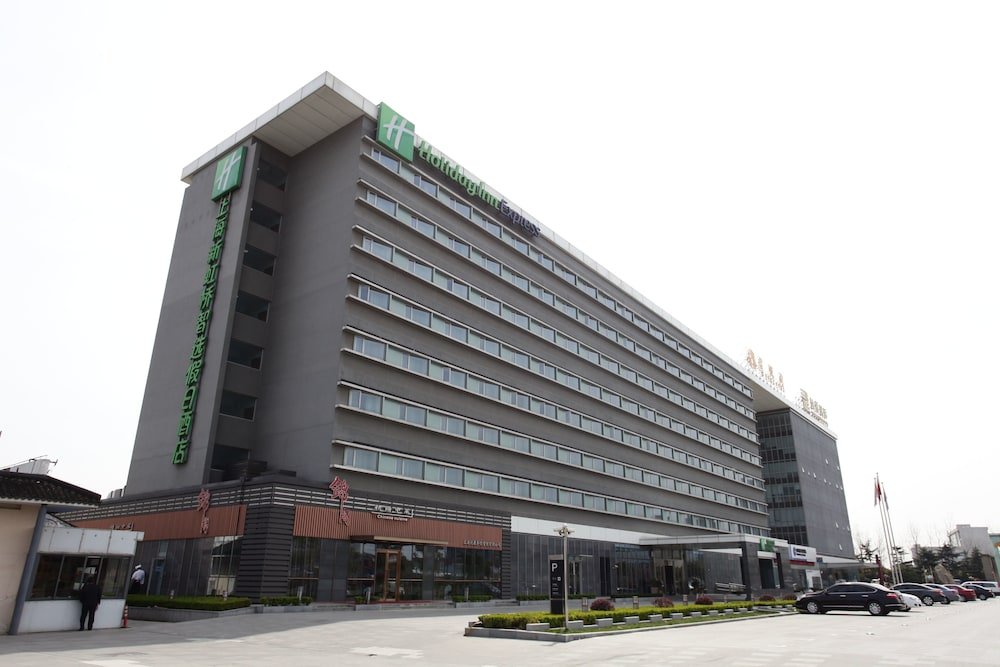 Фото Hilton Garden Inn Shanghai Hongqiao Necc