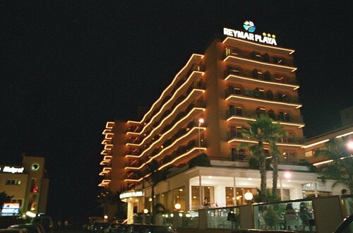 Внешний вид отеля Hotel Reymar в Мальграт-де-Маре, фото 1