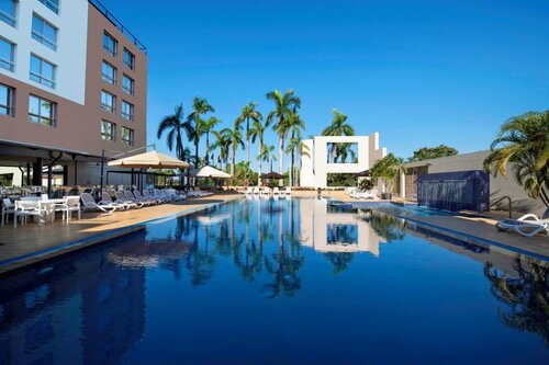 Внешний вид отеля DoubleTree by Hilton Hotel Esplanade Darwin в Дарвине, фото 1