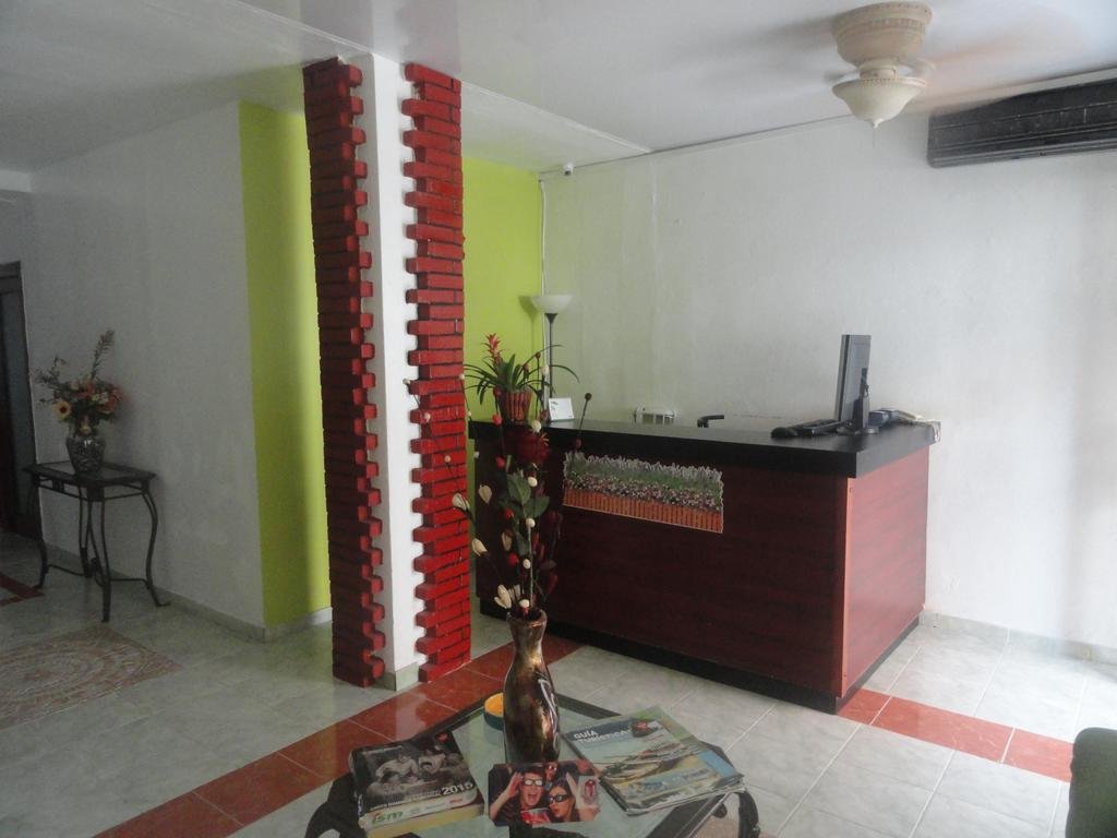 Фото Отель Odette Colonial