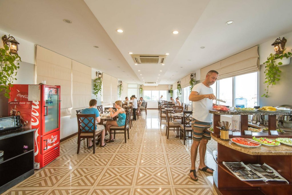 Фото May De Ville Old Quarter II Hotel