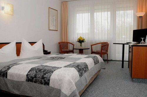 Гостиница Comfort Hotel Bernau в Бернау