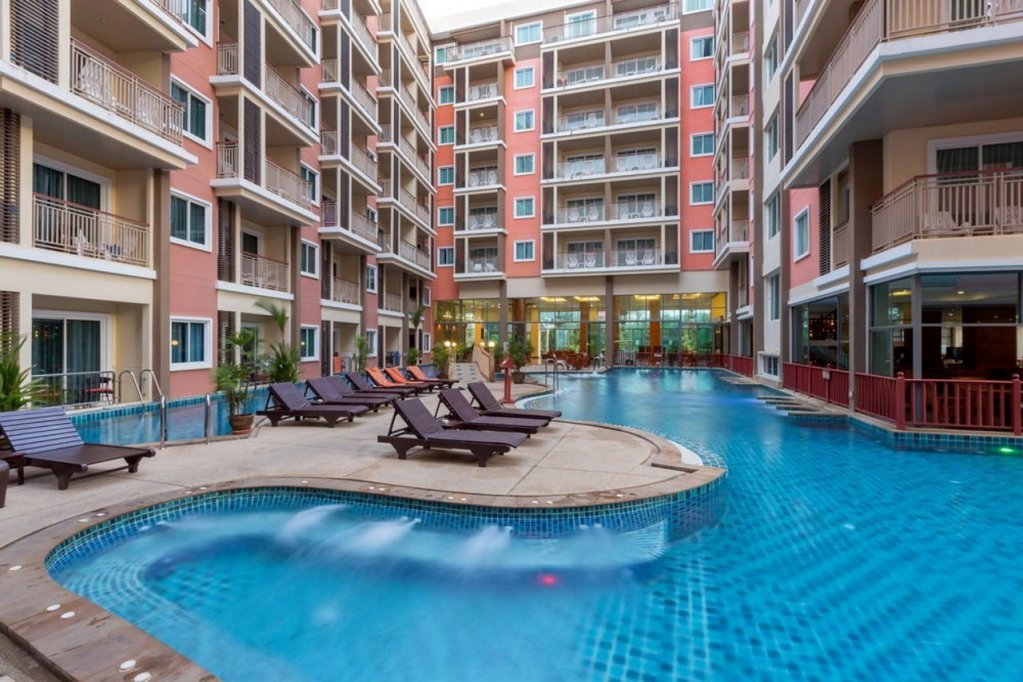 Фото Elite Suites Hotel Patong