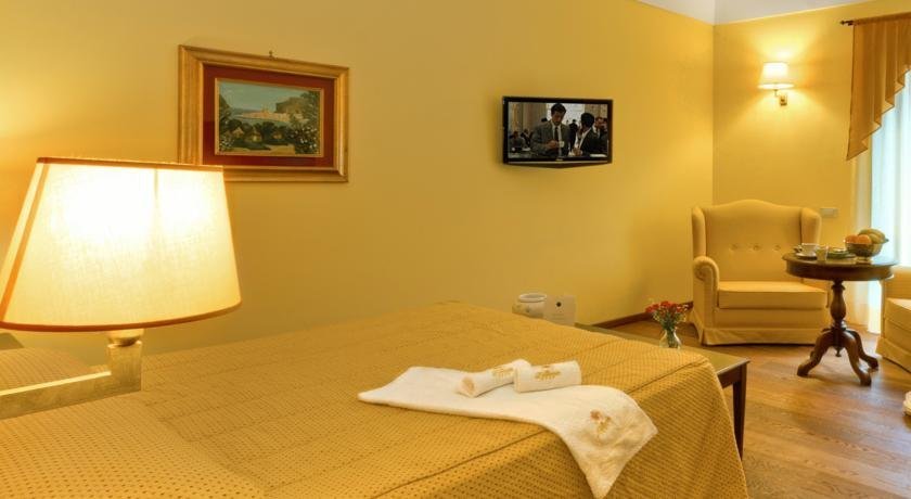 Фото Hotel La Plumeria