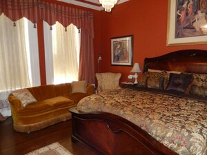 The Queen's Residence (Michigan, United States Route 12 Business), hotel