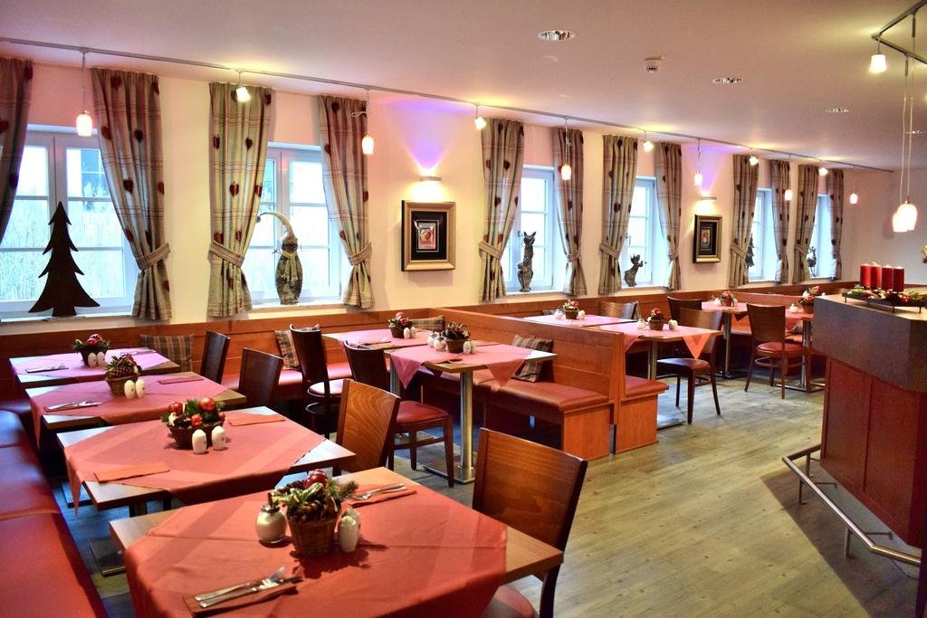 Фото Hotel Weichandhof by Lehmann Hotels