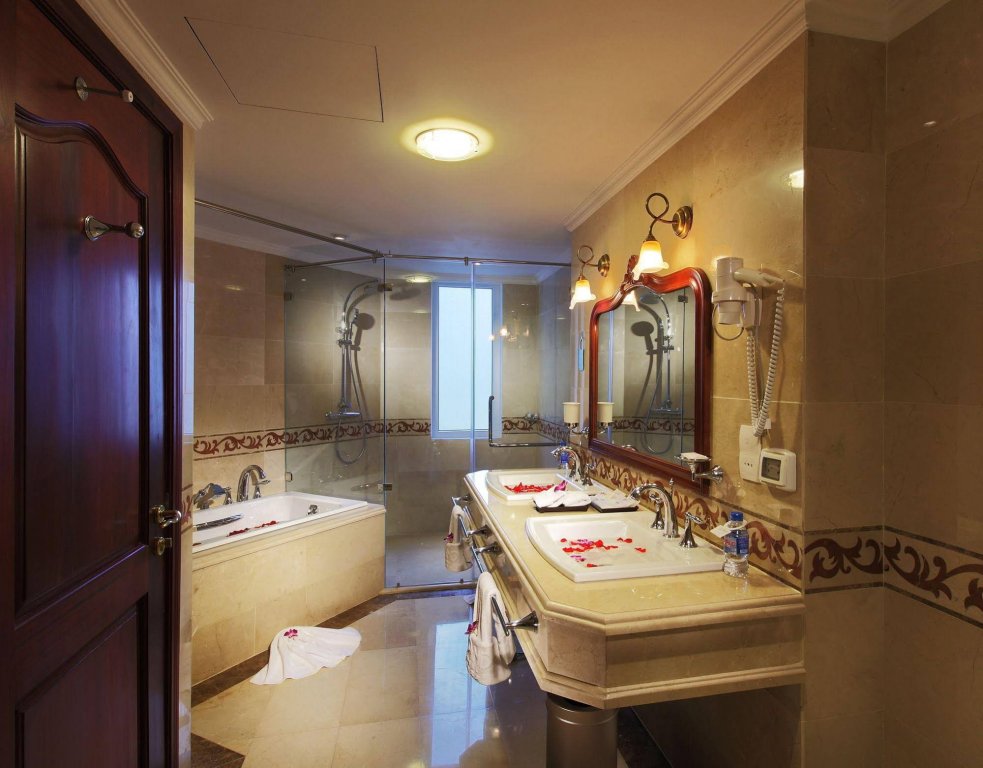 Фото Hotel Grand Saigon