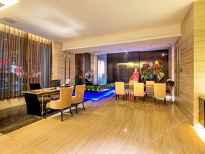 Гостиница Yatai Longda Hotel
