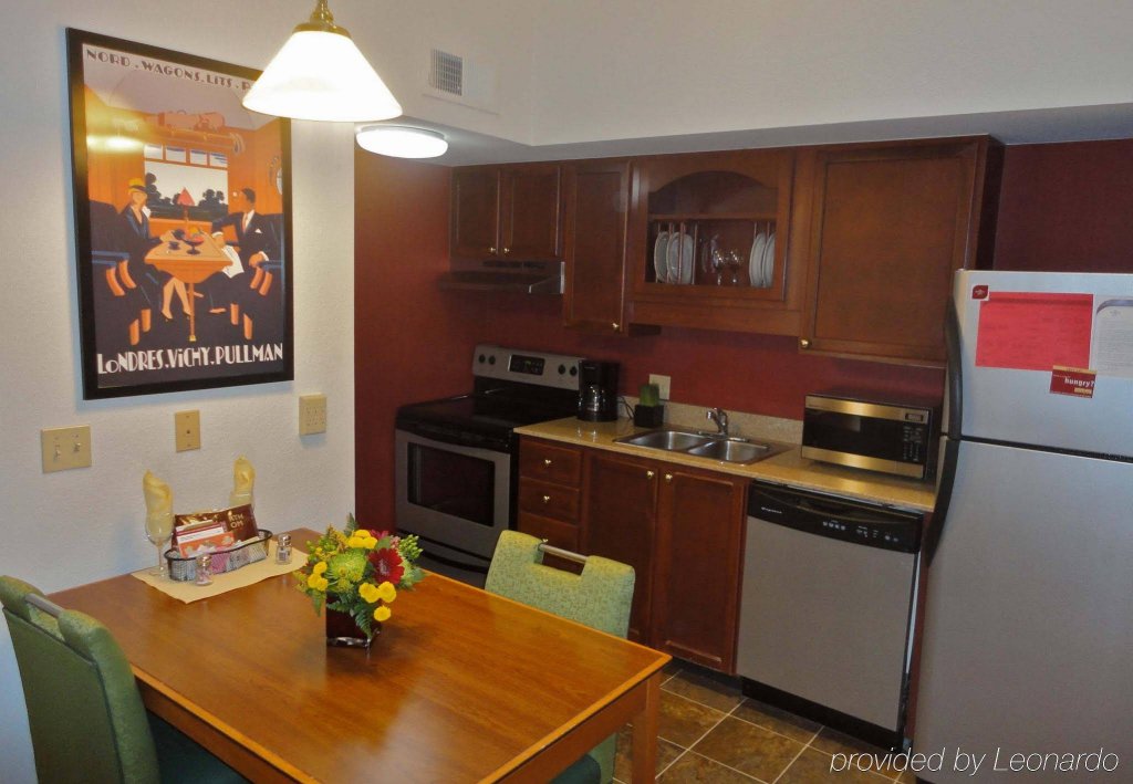 Фото Residence Inn by Marriott Boise Downtown/University