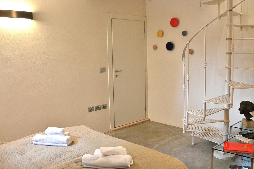 Фото San Bernardino House