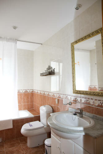 Внешний вид отеля Pueblo Evita в Бенальмадене, фото 5