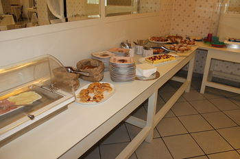 Фото Hotel Mon Reve