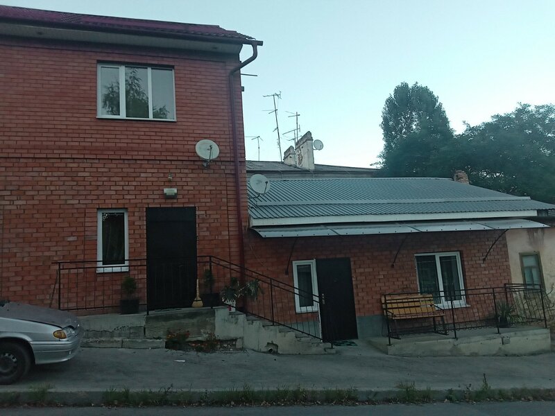 Жильё посуточно Guest House Ksenii GE в Кисловодске