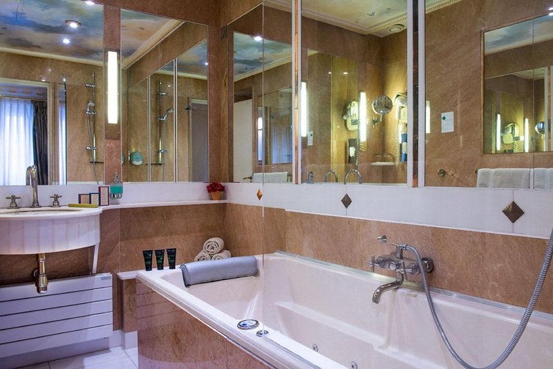 Фото Hotel Gavarni