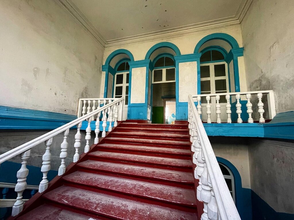 معلم جذب سياحي Усадьба Первитино (Шишковых, Хвостовых, Римских-Корсаковых) ، مقاطعة تفير، صورة
