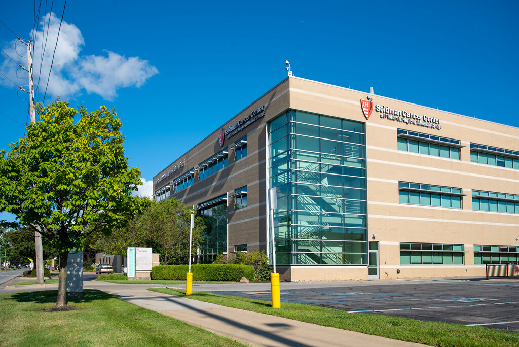 Medical center, clinic University Hospitals Seidman Cancer Center at Firelands Regional Medical Center, Sandusky, photo