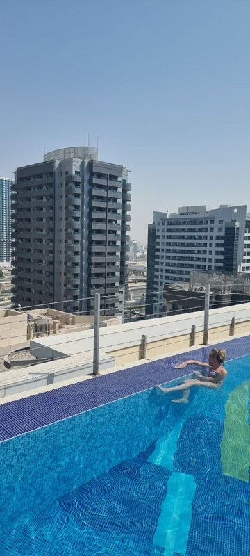 Жильё посуточно Vacation Bay-Marina View Apartment In Waves Tower в Дубае