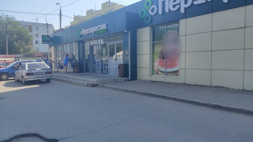 Süpermarket Perekrestok, Samara, foto