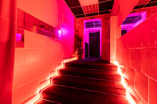 маленькие сисечки лесби Акции Ubisoft продолжают падение на фоне выхода Star Wars Outlaws