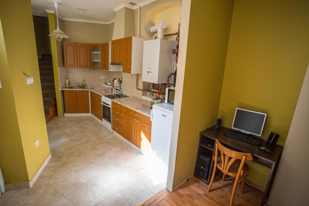 Фото Oasis Guest House Budapest