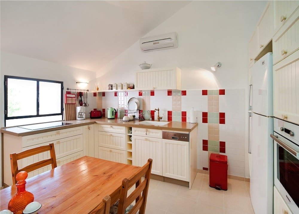 Фото Sea N'Rent - 19 Pines Tel Aviv