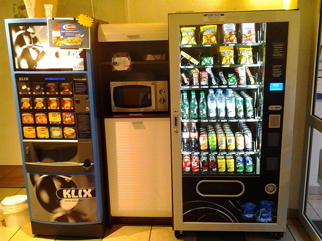 Фото Ibis Budget Rouen Centre Rive Gauche