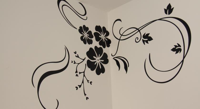 Фото Hotel H. E. Y. M. A. N. N.