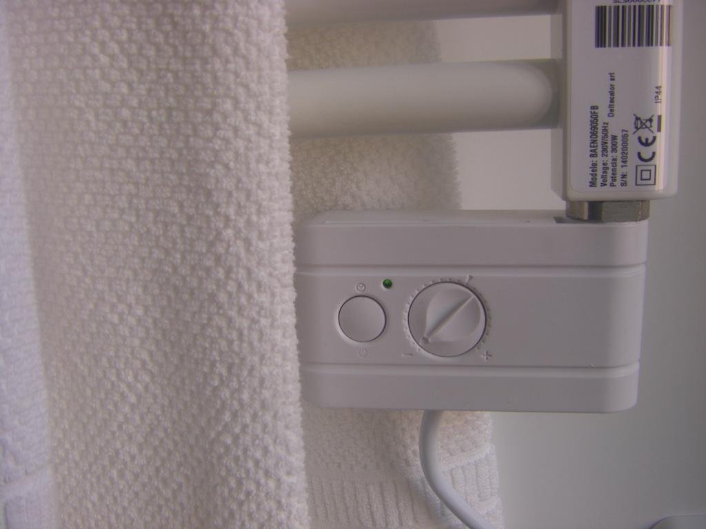 Фото Hostal Bari