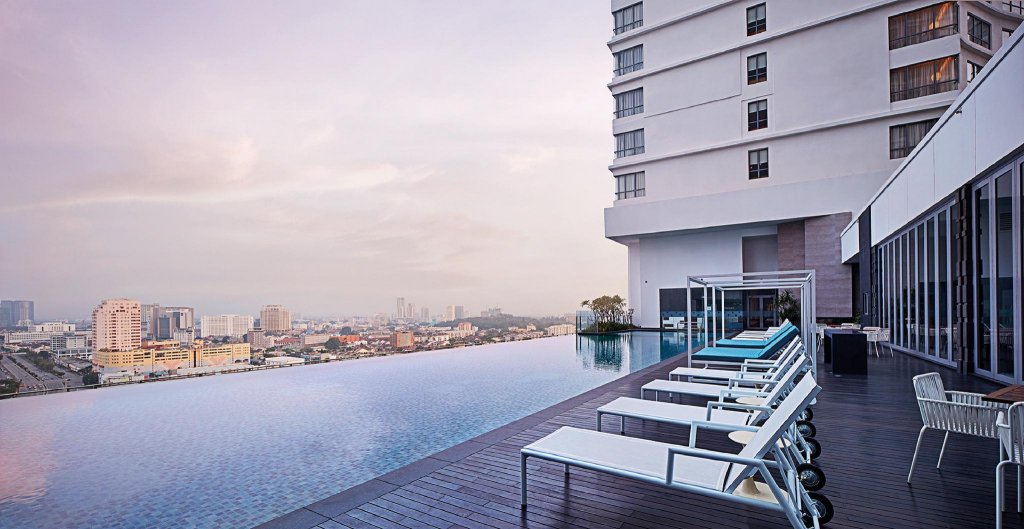 Фото DoubleTree by Hilton Hotel Melaka