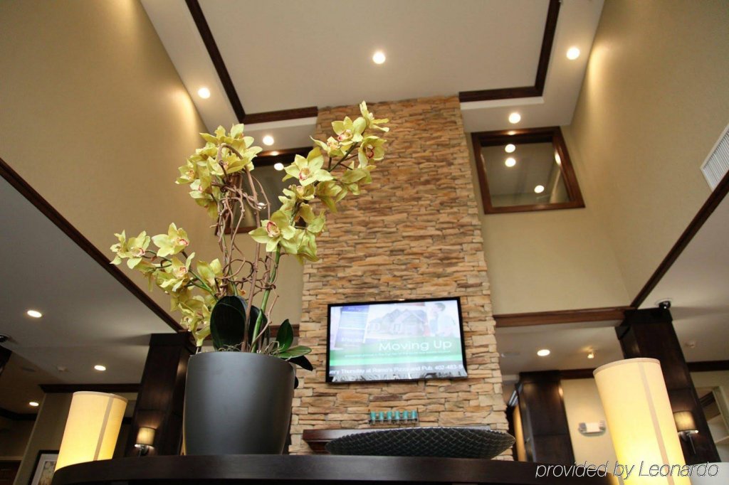 Фото Staybridge Suites Lincoln Northeast, an Ihg Hotel