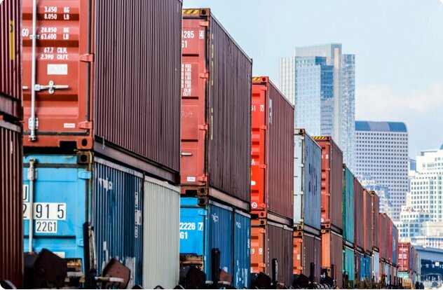 Containers Jj Mes Dmcc, Dubai, photo