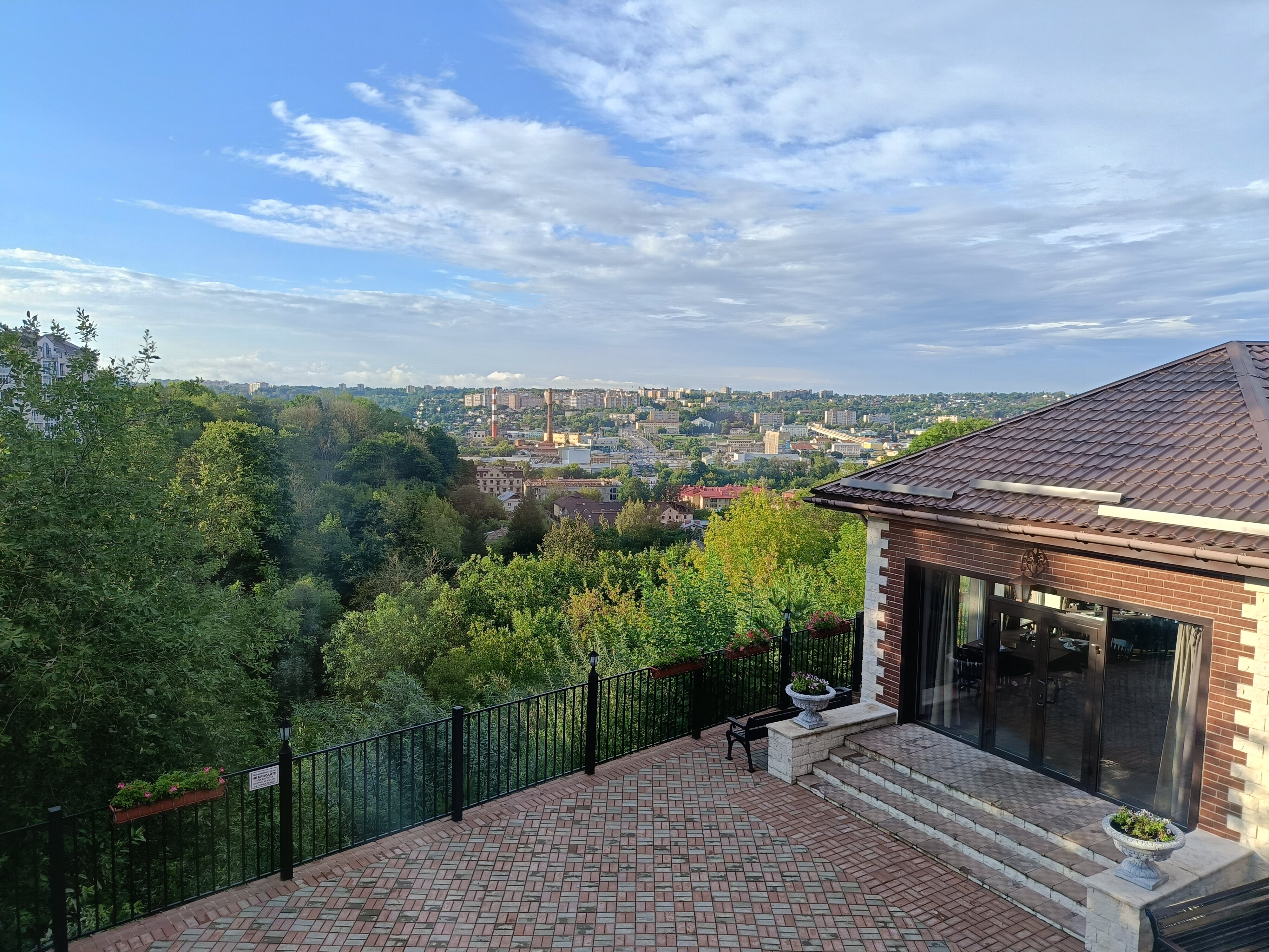 Фото Смолка