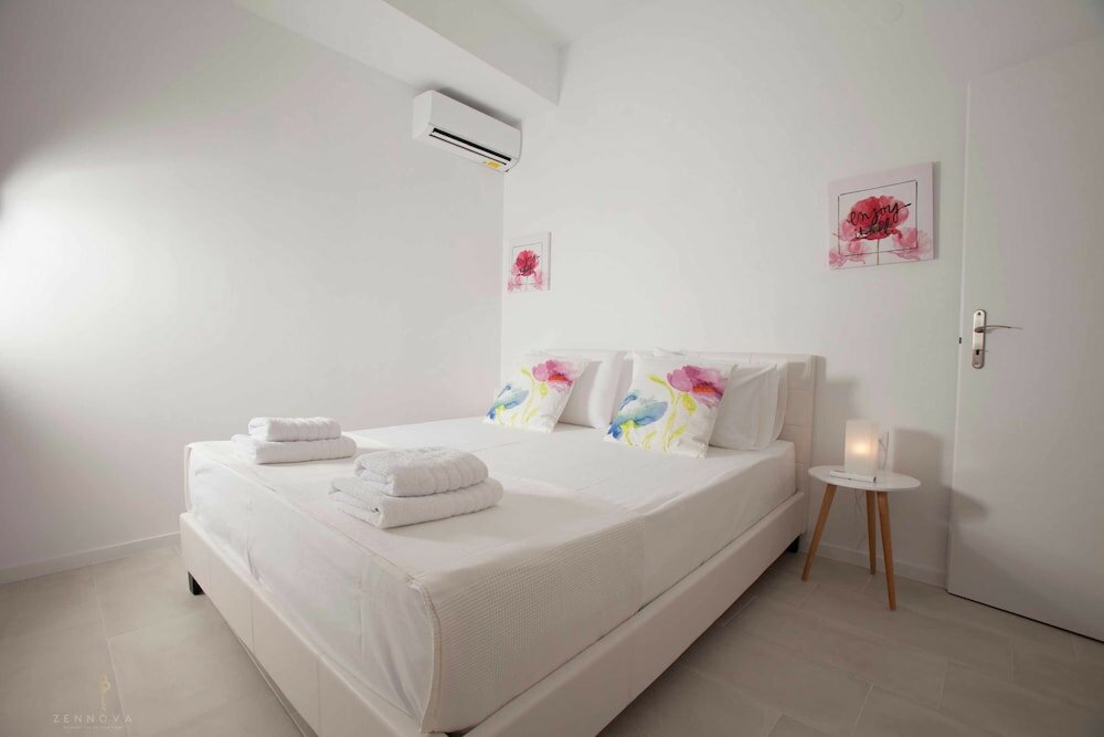 Фото Zennova 34 Kallithea Blue Paradise