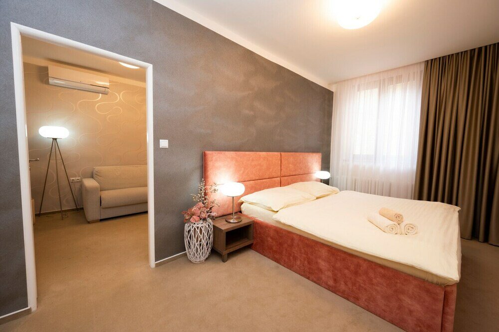 Фото Hotel Dszsu