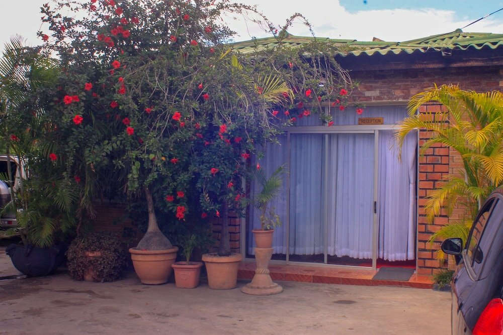 Фото Lillo Executive Lodge