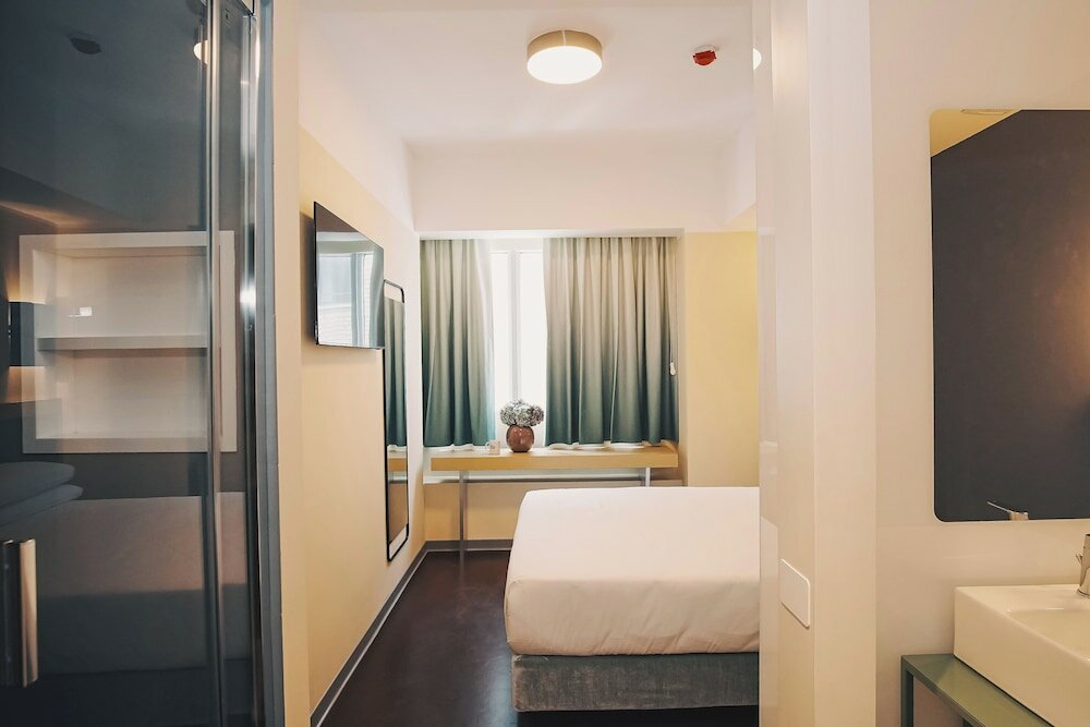 Фото Moderno Hotel Rome