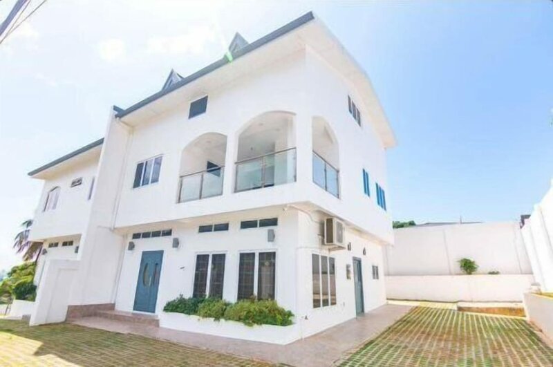 Гостиница Gulfview Townhouse With Pool and Jacuzzi