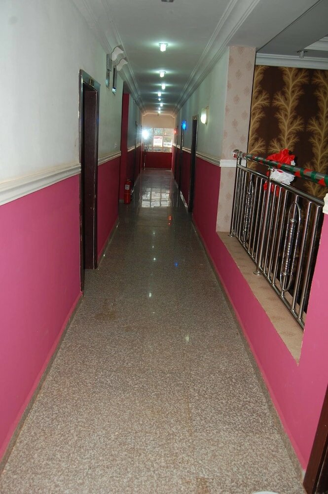 Фото Golden Valley Hotel Enugu