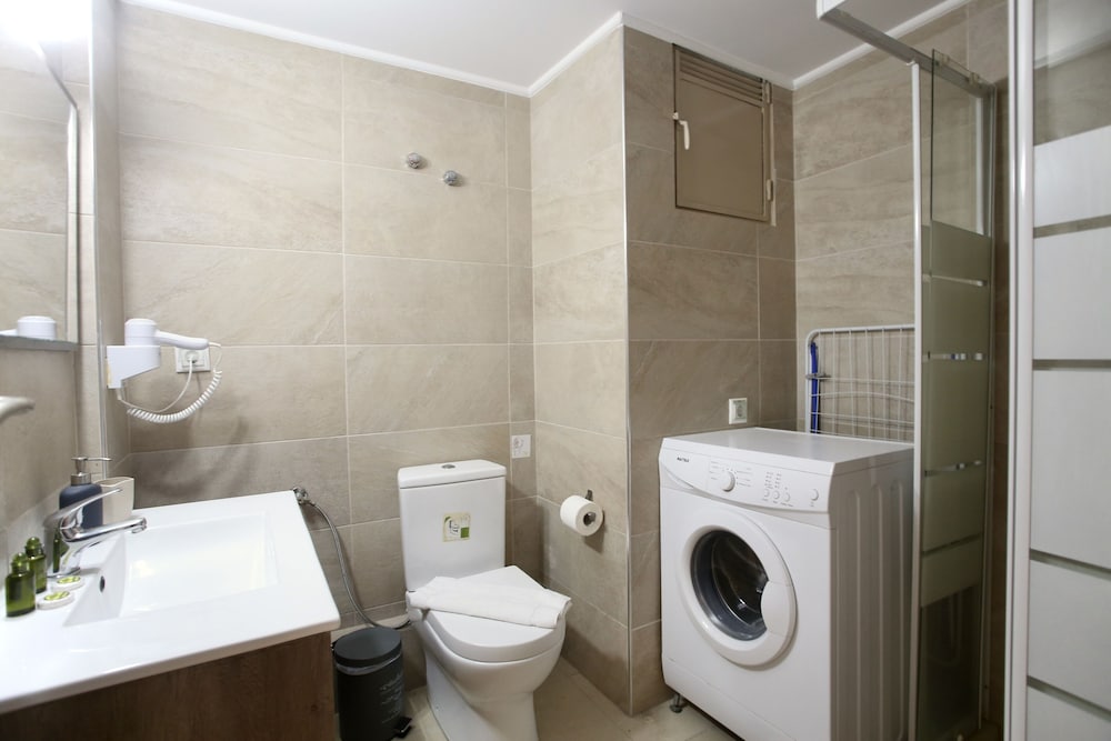 Фото Gk Ermou Str