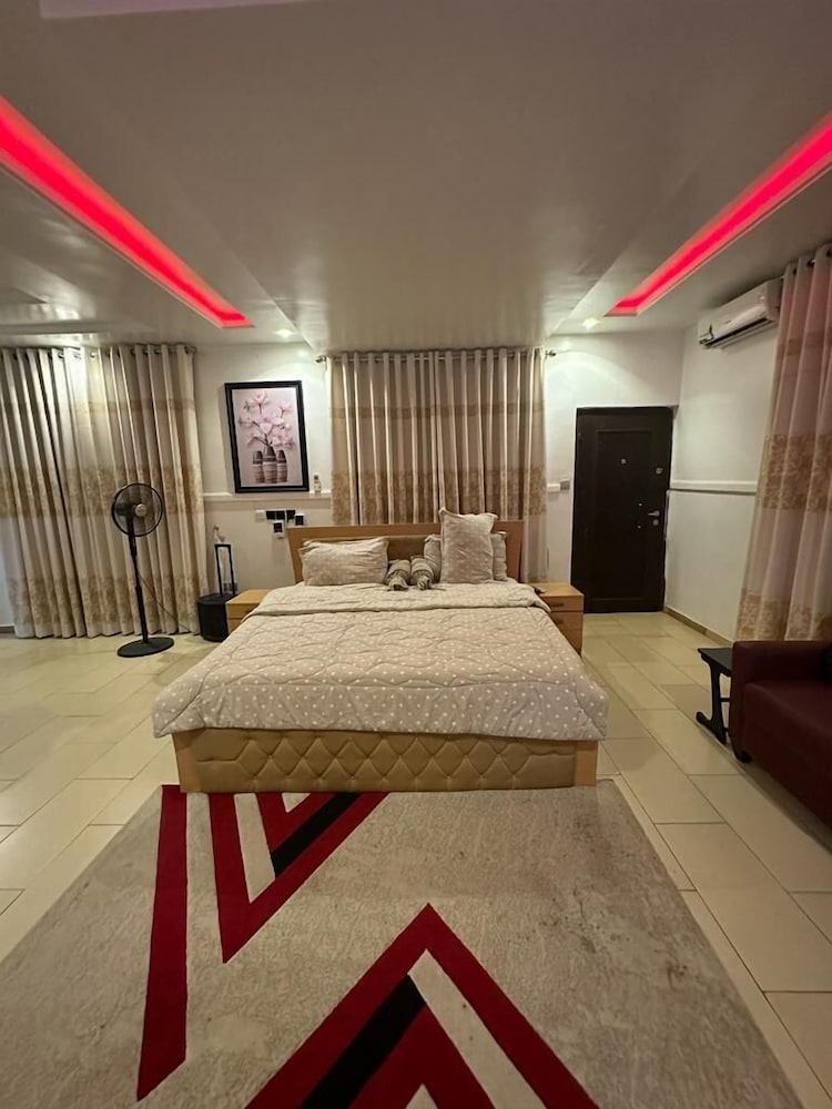 Фото Apo Resettlement Area