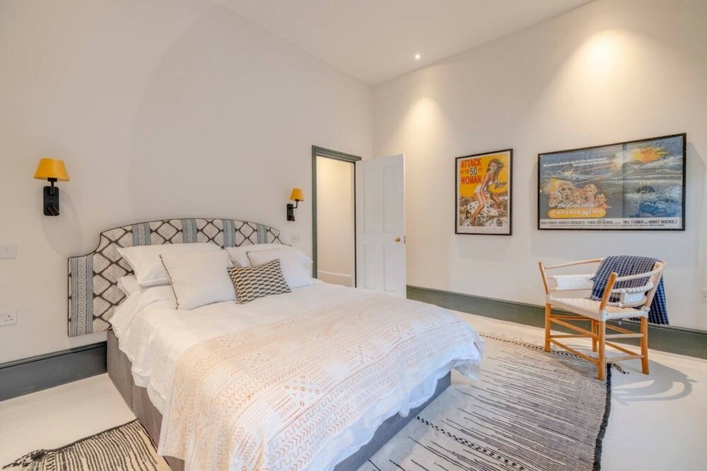 Фото Luxurious & Unique 3bd House - Brixton