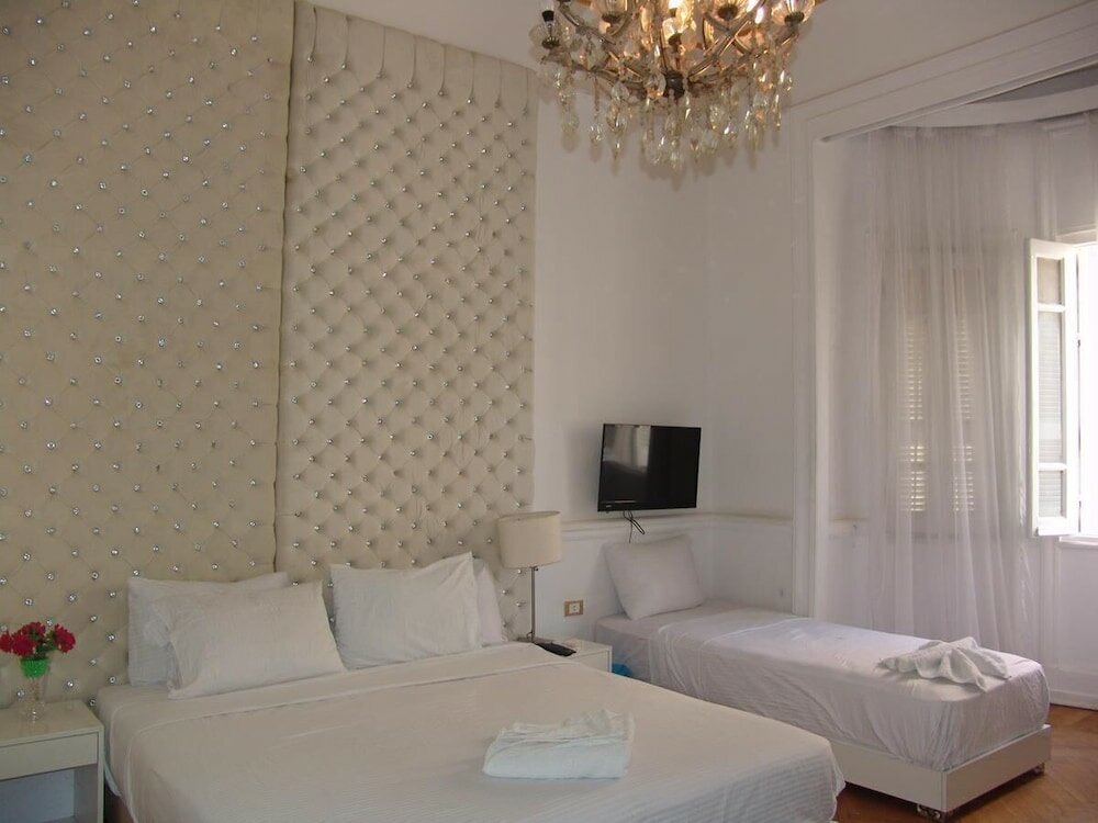 Фото Palace Court