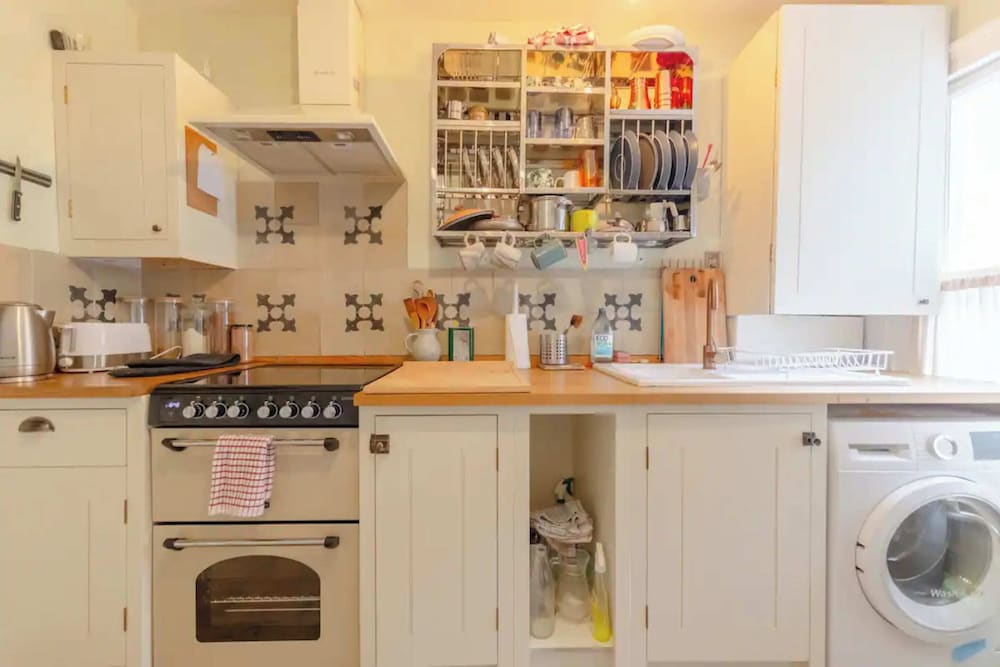 Фото Bright & Charming 1bd Flat - Clapton