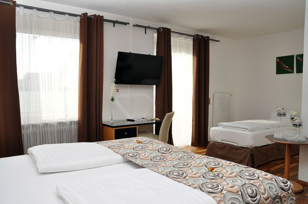 Фото Hotel Torwirt