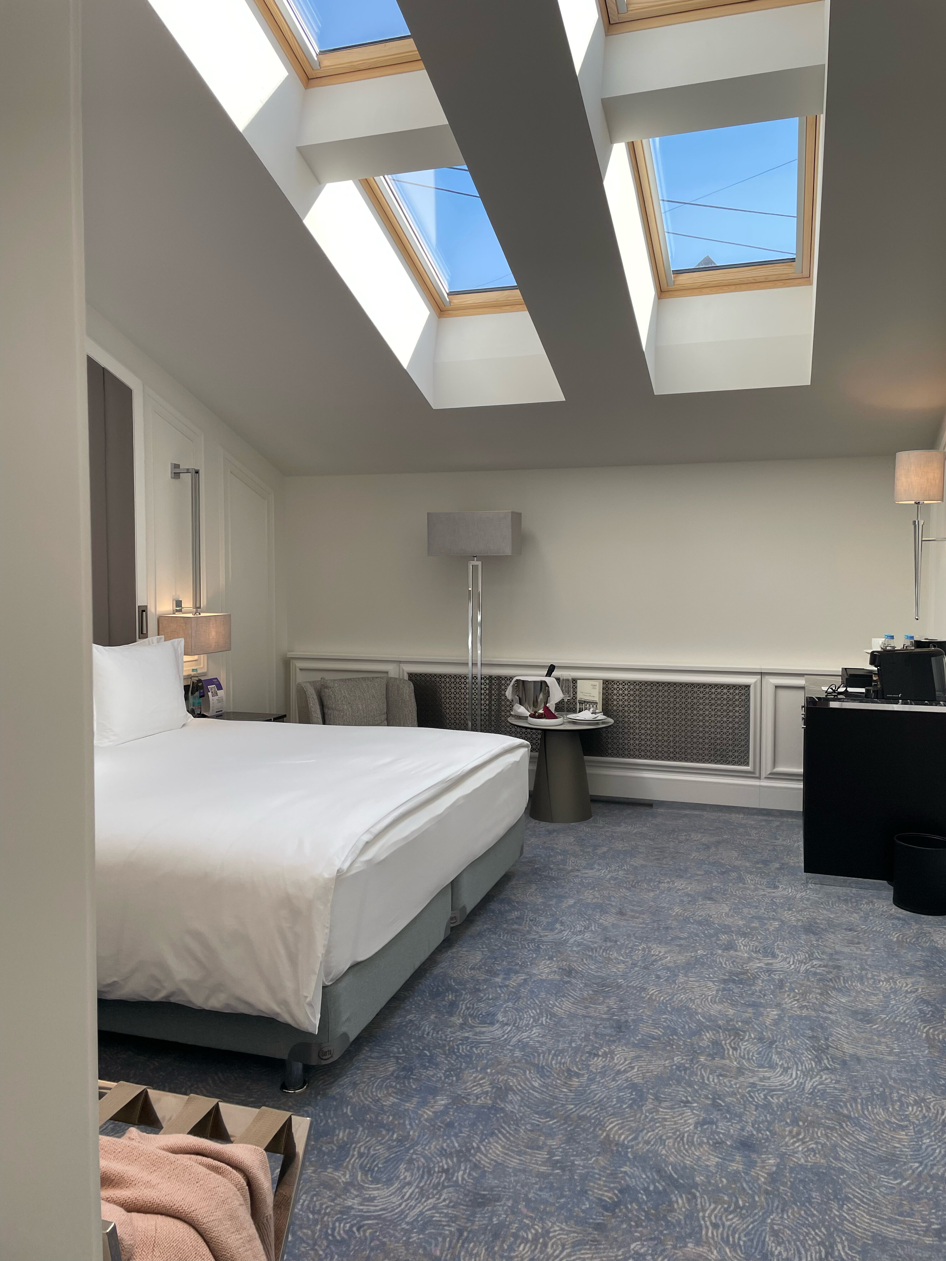 Фото Cosmos Selection St. Petersburg Italyanskaya