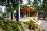 Teplo house (posyolok Beloostrov, Birzhevaya ulitsa, 15), guest house