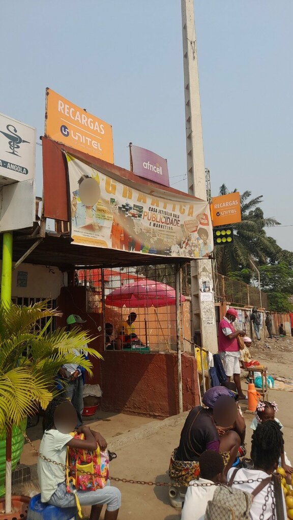 Printing on t-shirts Gráfica, Loanda, photo