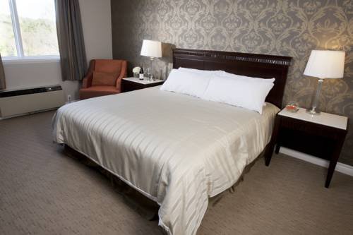 Фото Elm Hurst Inn & SPA